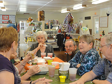 small groups at Tellico Kats