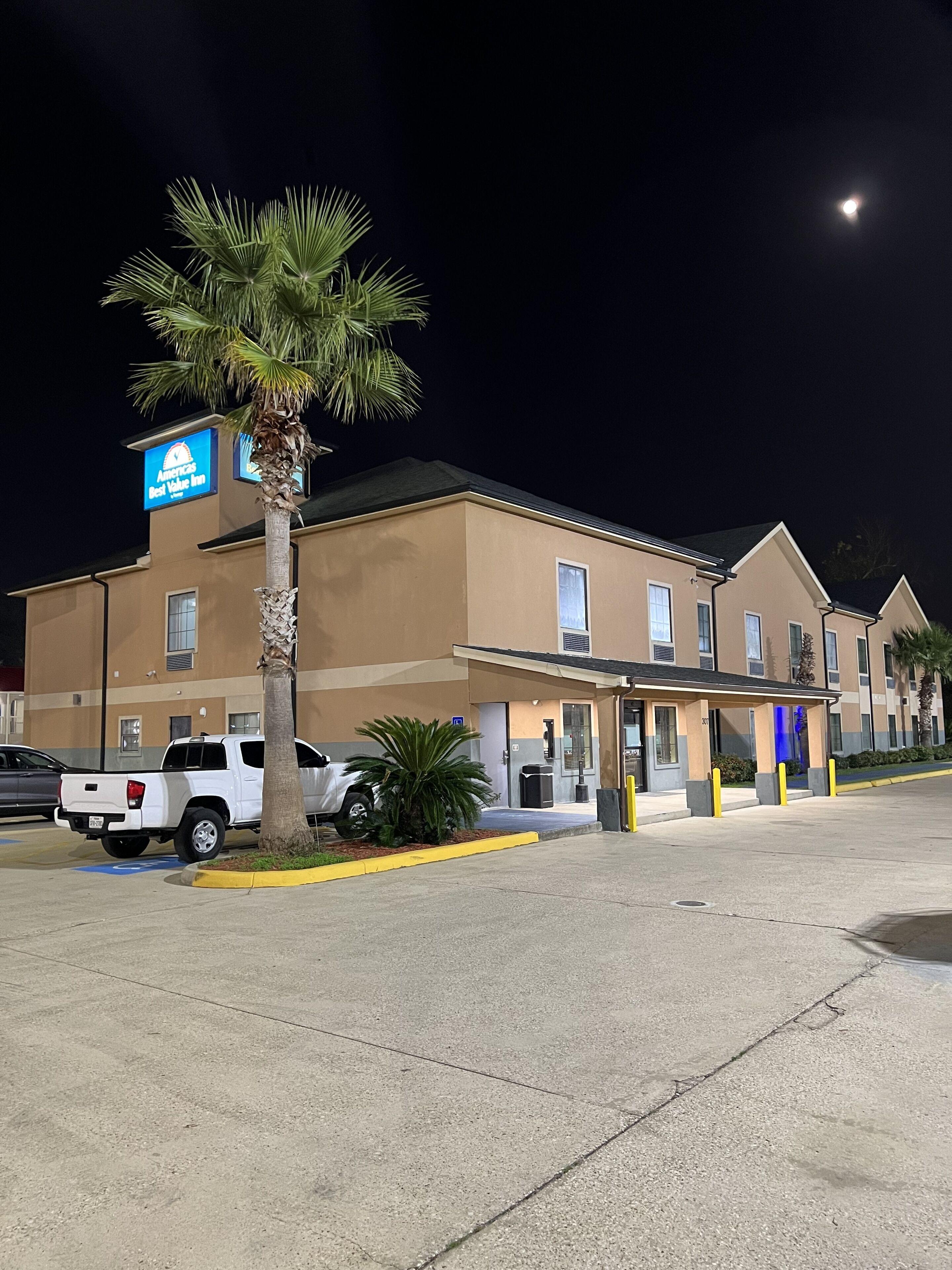 4 Top-Rated Beach Hotels in Acadiana to Book Now