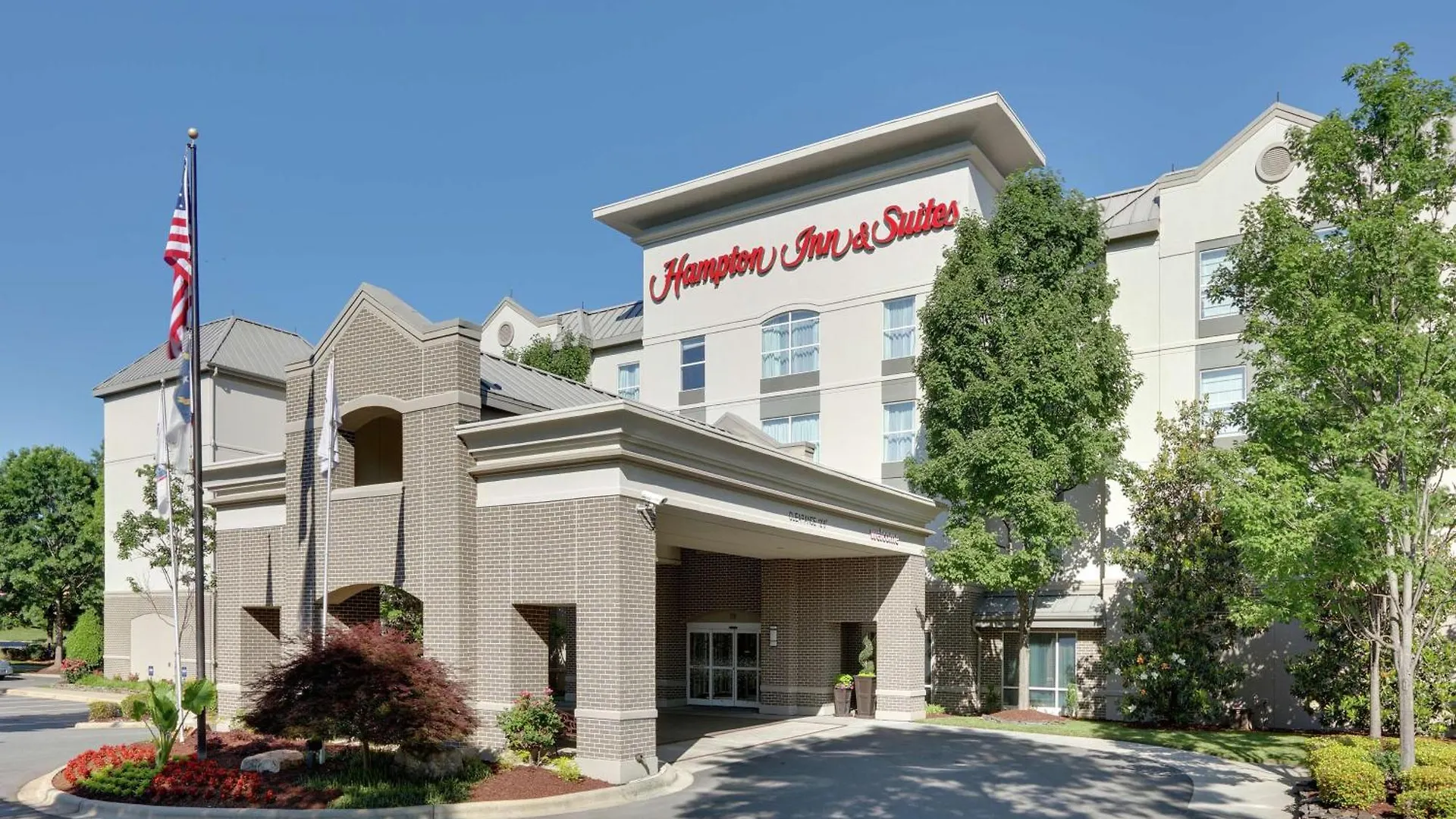 Staying Near NC Auto Racing: 4 Business Hotels Compared
