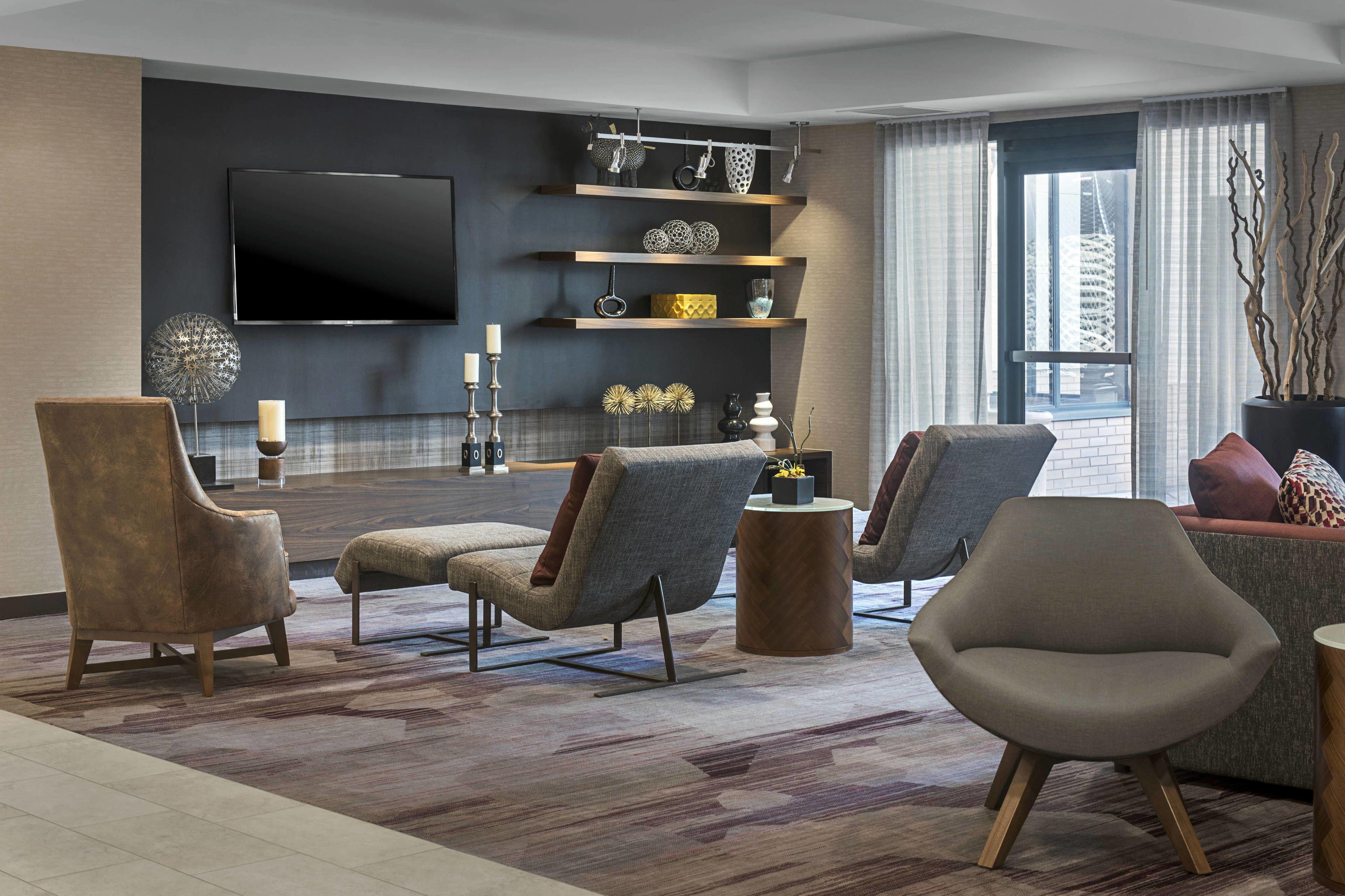 5 Courtyard by Marriott Stays Close to Brooklyn Bridge, NYC